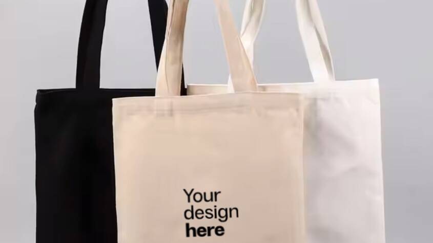 Tote bag in Pakistan