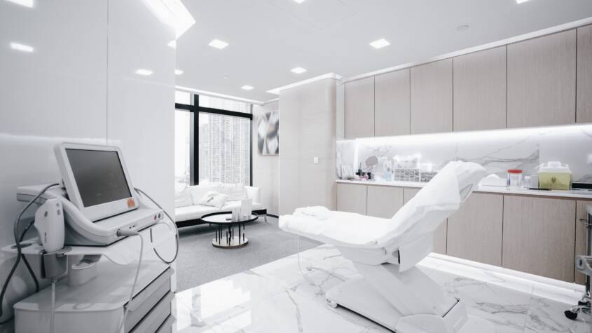 Healthcare Facilities Construction: Building Modern, Efficient Medical Spaces